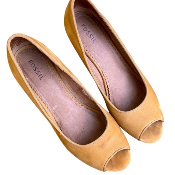 Women’s FOSSIL Suede Leather Peep Toe Wedges Size 8 - Picture 2 of 5